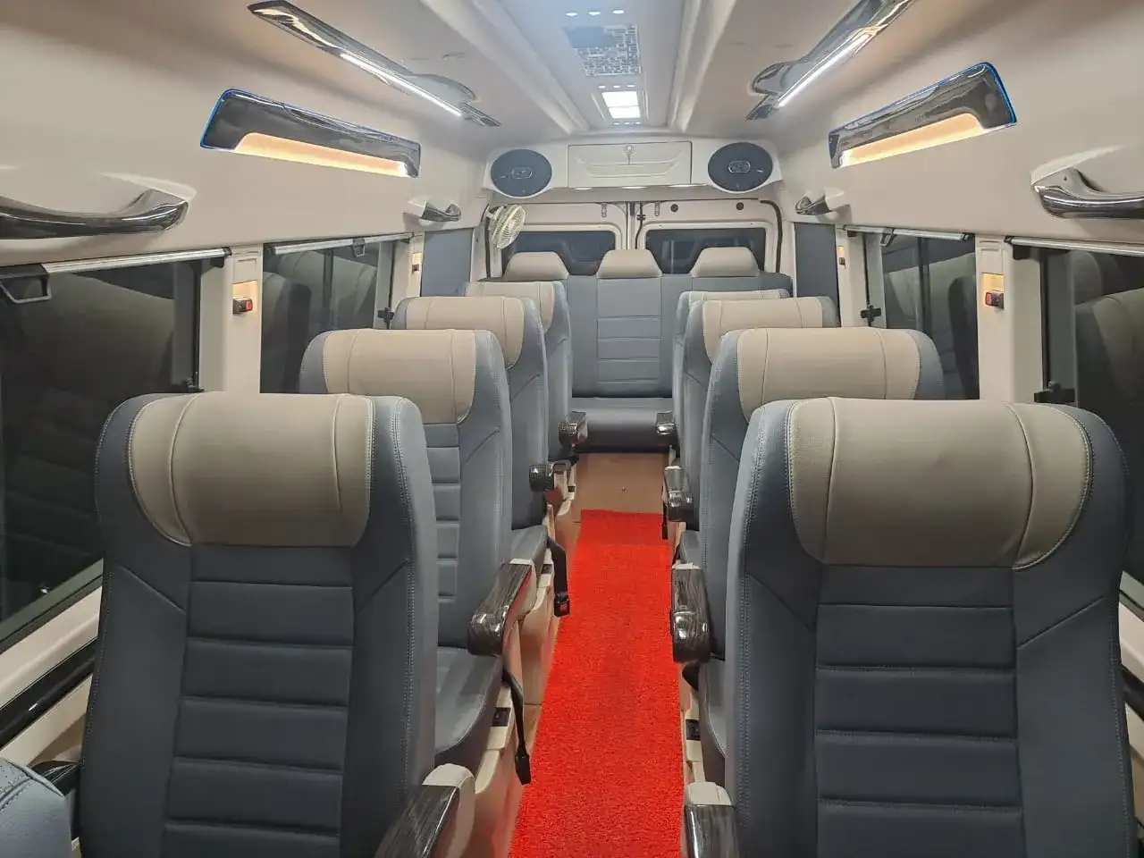 9 Seater Tempo Traveller
